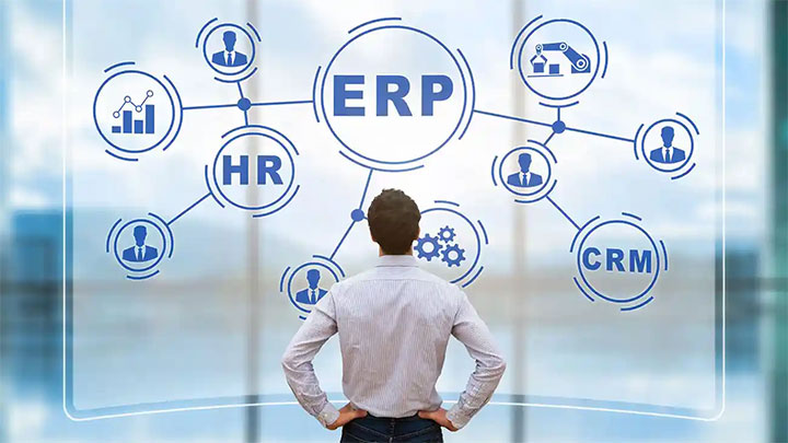 سیستم ERP چگونه کار می‌کند؟
